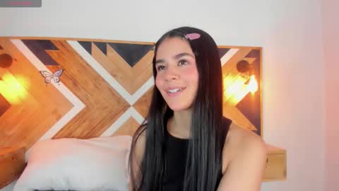 Isabella  online show from 10/10/25, 12:04