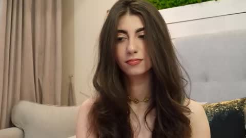 IsabellaMyst online show from 12/13/25, 10:59