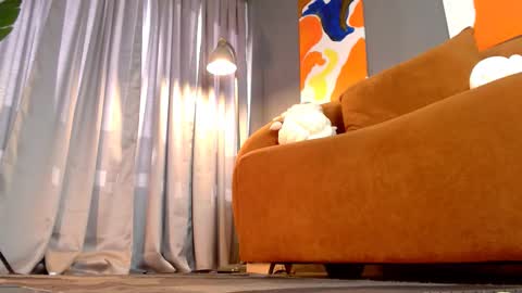 Snapshot of isabellanylon chatting on 11/23/25, 08:41 Help me with your follow independent model isabela online show from 11/23/25, 08:41