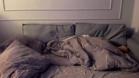 Snapshot of isabellaprincess21 chatting on 11/15/25, 10:59 Isabella online show from 11/15/25, 10:59