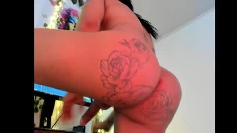Snapshot of isabelldolls chatting on 09/23/25, 03:42 isabelldollts online show from 09/23/25, 03:42