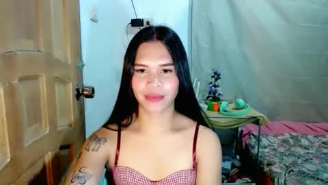 Snapshot of isabelle_amore chatting on 03/13/26, 03:29 Ysa online show from 03/13/26, 03:29