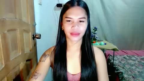 Snapshot of isabelle_amore chatting on 03/16/26, 12:53 Ysa online show from 03/16/26, 12:53