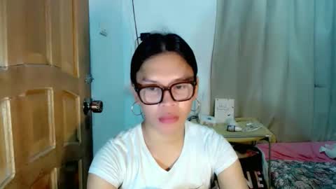 Snapshot of isabelle_amore chatting on 05/31/26, 07:59 Ysa online show from 05/31/26, 07:59