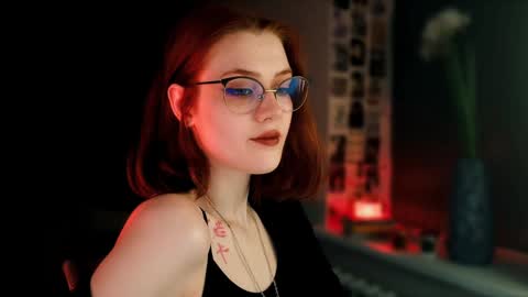Madame Isabelle online show from 02/04/25, 03:47