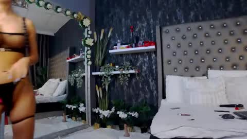 IsabelleEthan online show from 01/22/25, 02:04