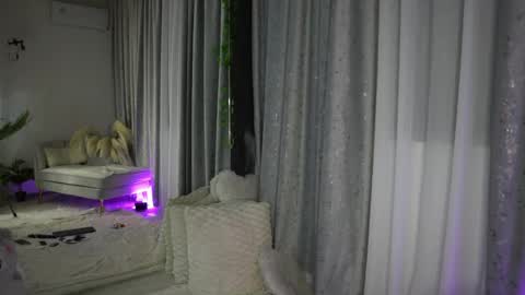 IsabelleEthan online show from 07/31/26, 01:05