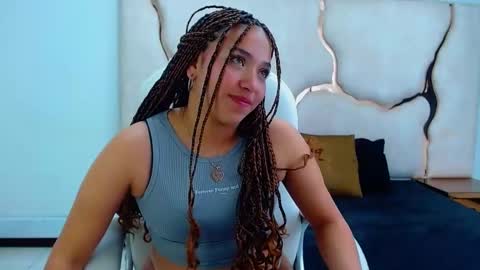 isabellrodriguez18 online show from 01/23/25, 04:41