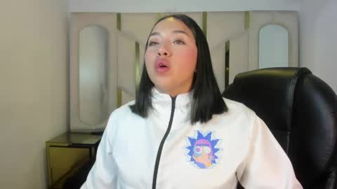 isabellrodriguez18 online show from 06/03/26, 03:42