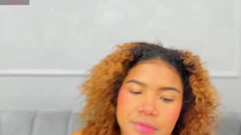 Isabellsmmith online show from 02/02/25, 03:32