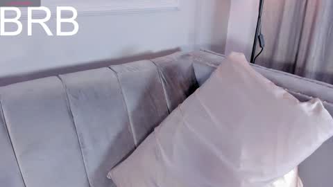 Isabellsmmith online show from 02/19/25, 07:28