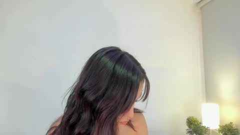 isameow online show from 02/20/25, 03:01