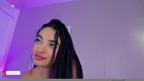 Snapshot of isamonroee chatting on 02/05/25, 02:51 Isa Monroee online show from 02/05/25, 02:51