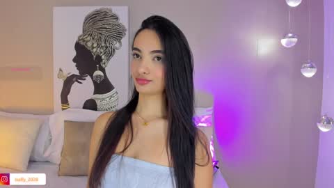 Snapshot of isamonroee chatting on 02/07/25, 09:26 Isa Monroee online show from 02/07/25, 09:26