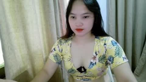Snapshot of isbogera chatting on 11/10/25, 04:00 isbogera online show from 11/10/25, 04:00