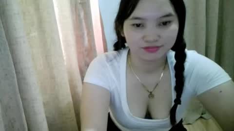 Snapshot of isbogera chatting on 11/27/25, 01:40 isbogera online show from 11/27/25, 01:40