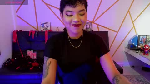 isabela online show from 11/03/25, 08:43