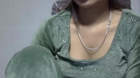 ishika_ishu online show from 02/11/26, 05:51