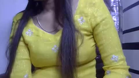 ishika_ishu online show from 02/27/26, 05:40