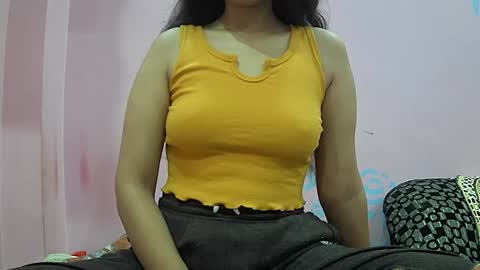 Snapshot of ishika_singh_ chatting on 02/22/26, 02:02 ishika_singh_ online show from 02/22/26, 02:02