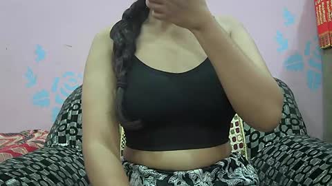 Snapshot of ishika_singh_ chatting on 04/22/26, 01:41 ishika_singh_ online show from 04/22/26, 01:41