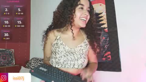 Isis Blade online show from 10/13/25, 05:13