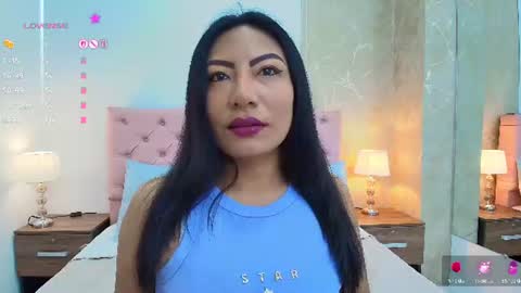 Isis Choi online show from 07/28/26, 07:26
