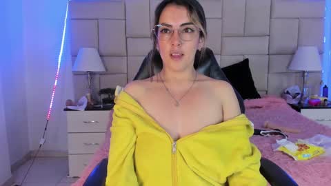 Pauli online show from 12/21/24, 06:19