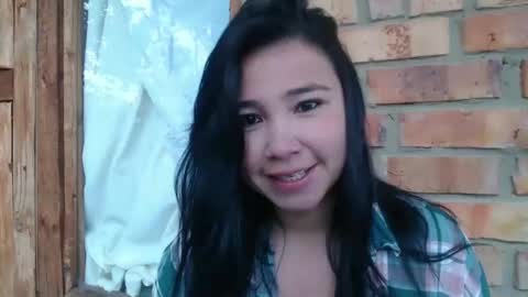 isis online show from 10/12/25, 11:42