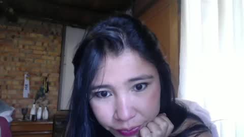 isis online show from 10/18/25, 02:07