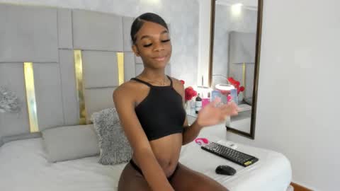 Snapshot of isisbrown_ chatting on 12/17/25, 08:37 ISIS online show from 12/17/25, 08:37