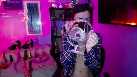 isisrousexx online show from 11/11/25, 02:55