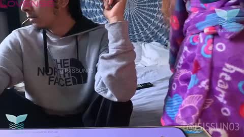 Isis SUN online show from 10/06/25, 01:52