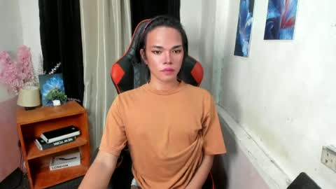 isla_flame_ online show from 06/24/26, 05:01