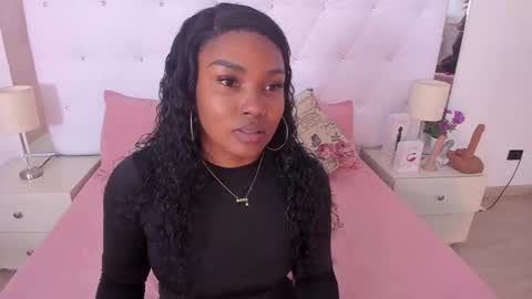 Vanessa online show from 10/12/25, 11:20