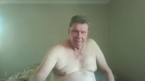 Snapshot of island625103 chatting on 10/03/25, 06:16 island625103 online show from 10/03/25, 06:16