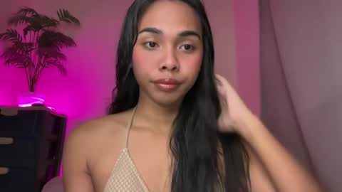Alona online show from 07/21/26, 11:45