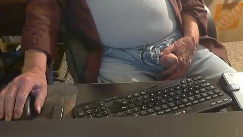 Duke online show from 09/19/25, 05:24