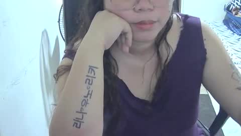 Snapshot of islandwoman05 chatting on 02/02/25, 03:43 lanny online show from 02/02/25, 03:43
