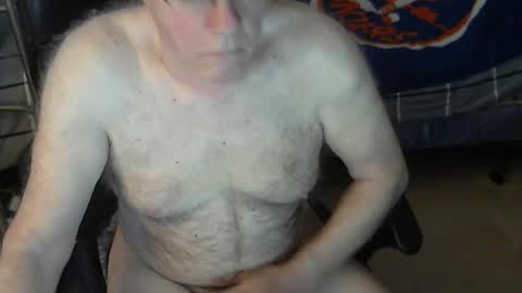 islesman22 online show from 05/02/26, 09:58