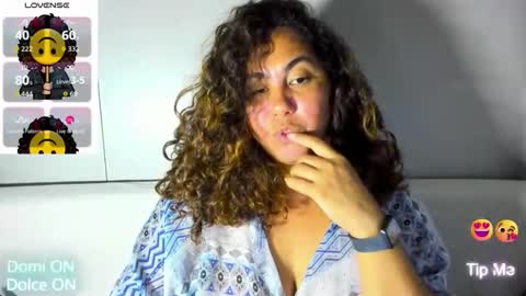 Isobel Adams   online show from 09/14/25, 12:21