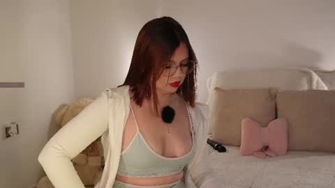  issa baby  online show from 07/22/26, 03:31