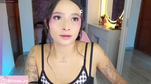 Snapshot of issa_garcia chatting on 02/20/26, 11:22 I S S A B E L A Igissaa ax Xlittleissa online show from 02/20/26, 11:22