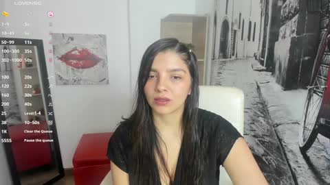 Issa  online show from 12/02/24, 12:40