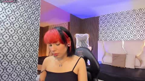 Snapshot of issa_tay1 chatting on 02/08/26, 03:21 Issa online show from 02/08/26, 03:21