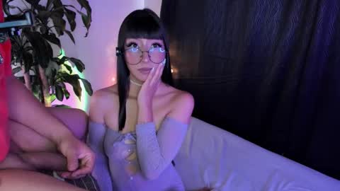 Issa and Neron online show from 05/11/26, 04:04