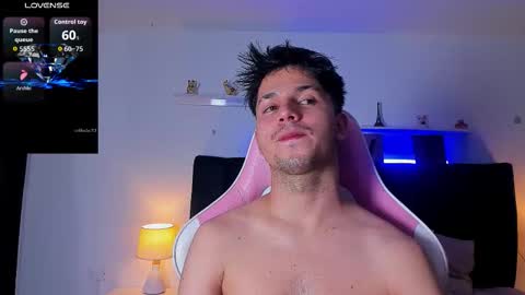 Issac online show from 11/18/25, 03:23