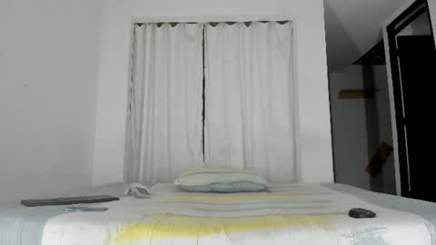 Isabella  online show from 06/14/26, 06:48