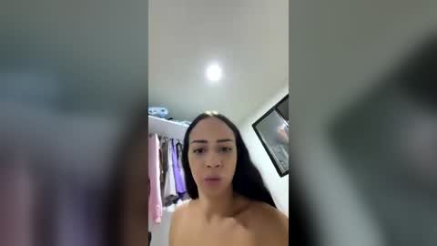 Isabella  online show from 07/22/26, 07:05