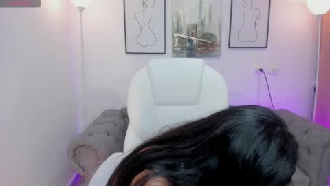 Snapshot of issi_loren chatting on 10/16/25, 06:09 issi_loren online show from 10/16/25, 06:09